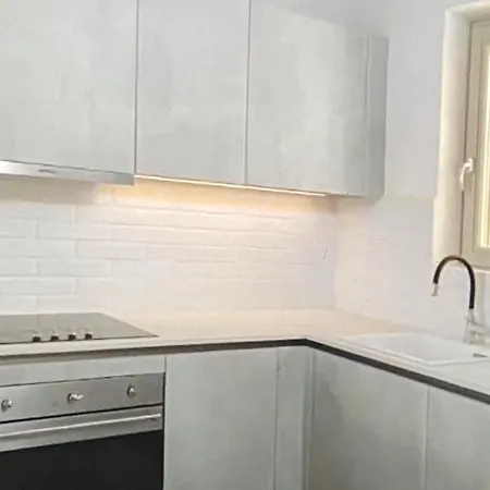Janet Apartment *